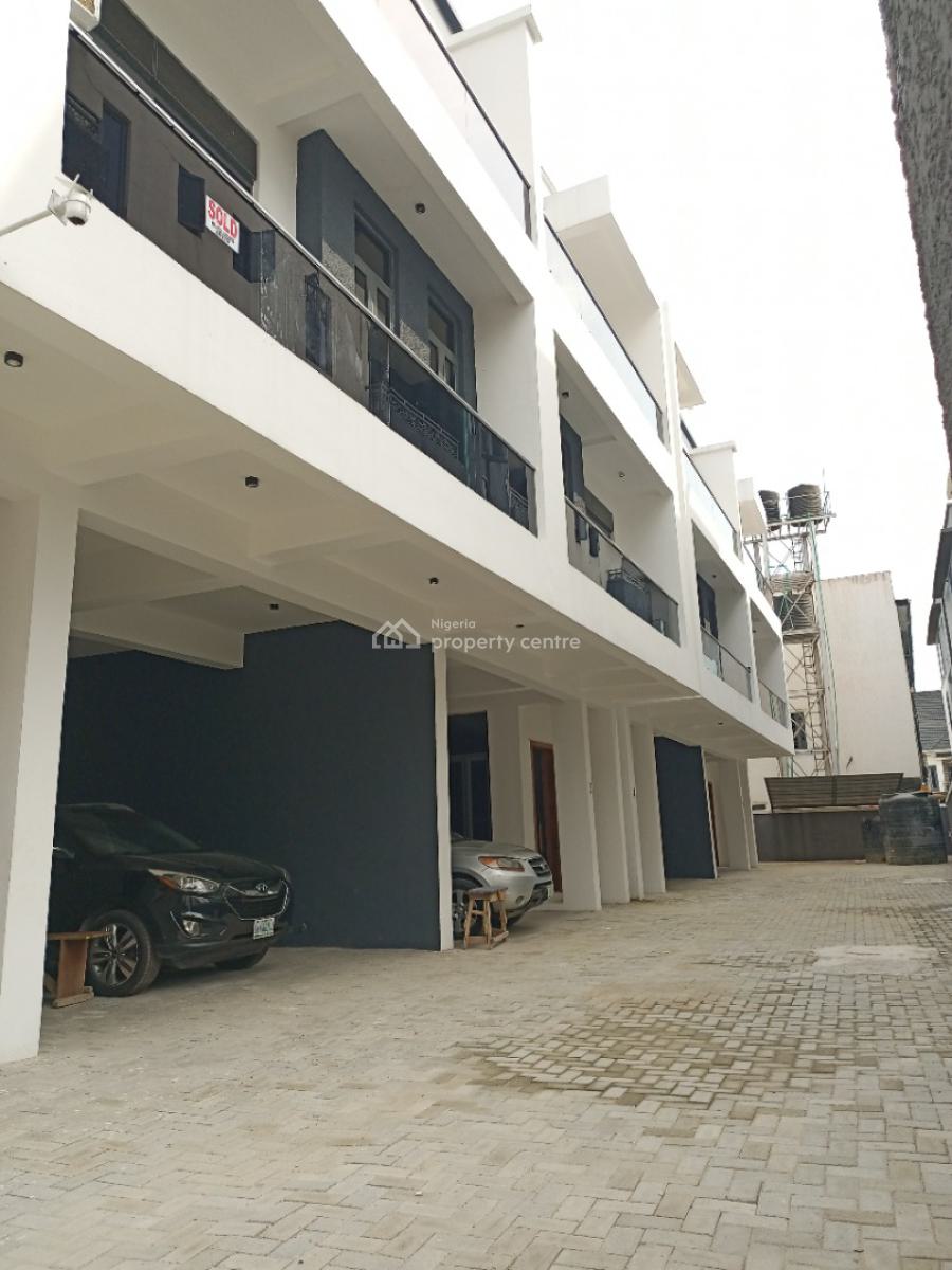 4 Bedroom Terrace Duplex with Spacious Rooms, Ologolo, Lekki, Lagos, Terraced Duplex for Sale