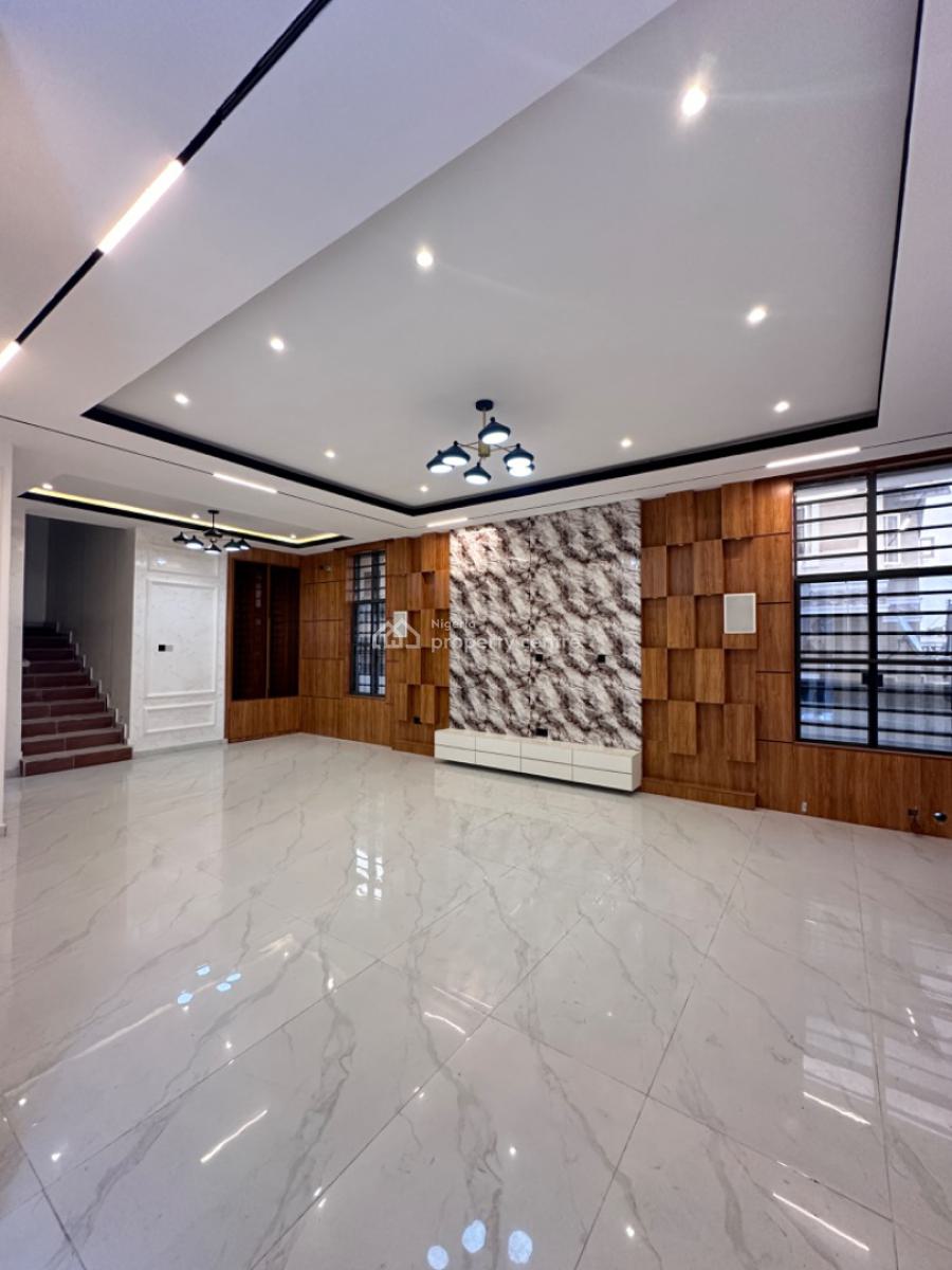 Beautifully Crafted 5 Bedroom Fully Detached House, Chevron Estate, Lekki, Lagos, Detached Duplex for Sale