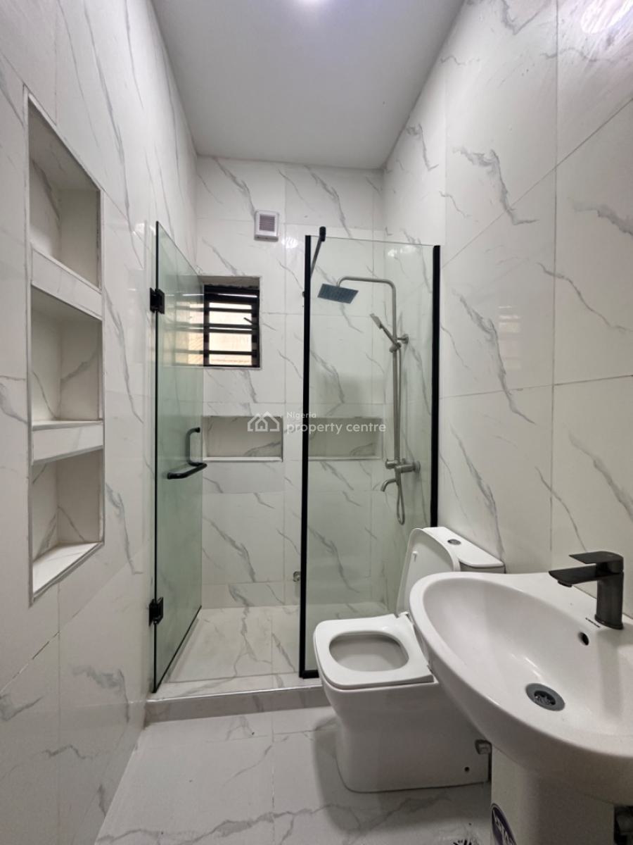 Beautifully Crafted 5 Bedroom Fully Detached House, Chevron Estate, Lekki, Lagos, Detached Duplex for Sale