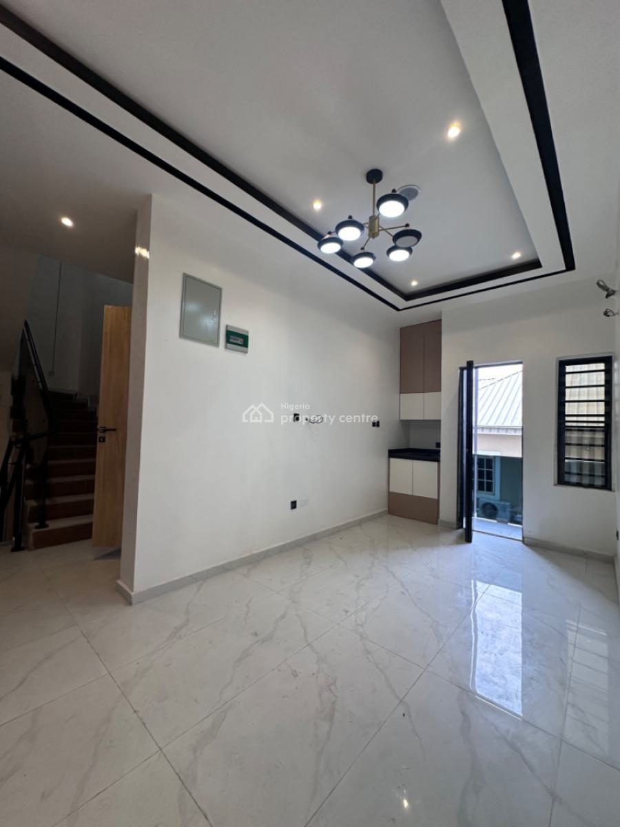 Beautifully Crafted 5 Bedroom Fully Detached House, Chevron Estate, Lekki, Lagos, Detached Duplex for Sale