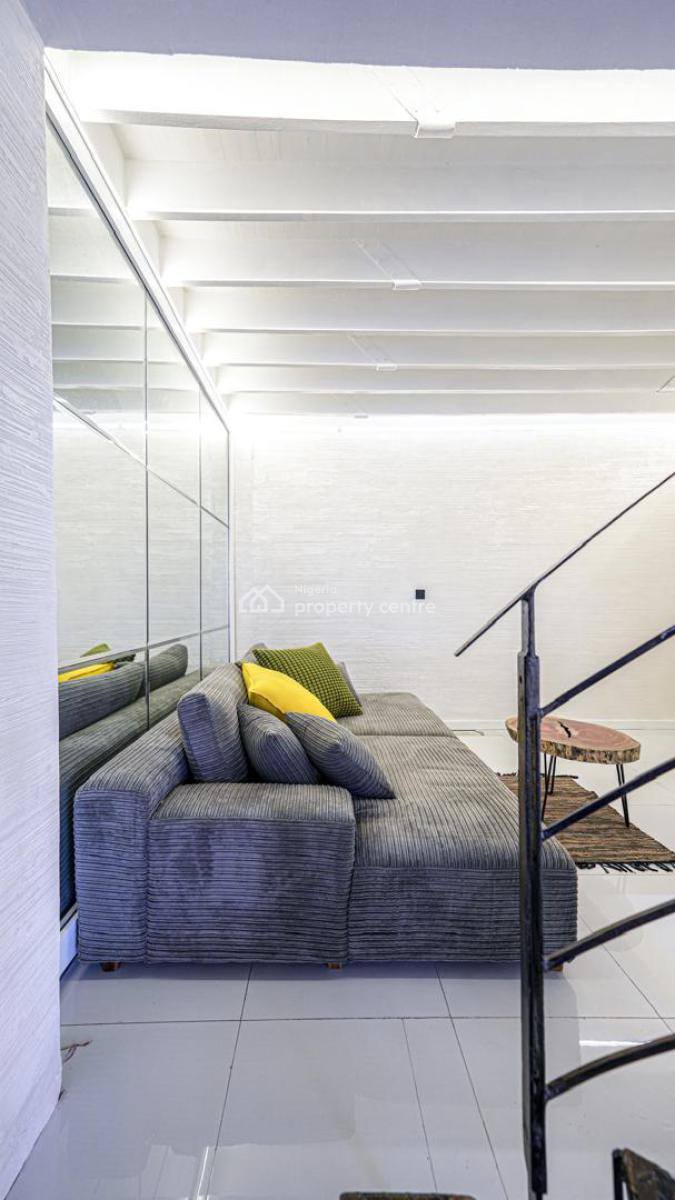 Luxury 2 Bedrooms Loft with Pool, Directly Facing Admiralty Way, Lekki Phase 1, Lekki, Lagos, Flat / Apartment for Rent