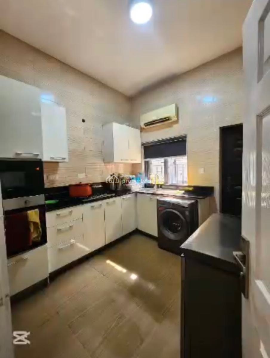 a Standard 4 Bedroom Self Serviced Terrace Duplex, Yaba, Lagos, Terraced Duplex for Sale
