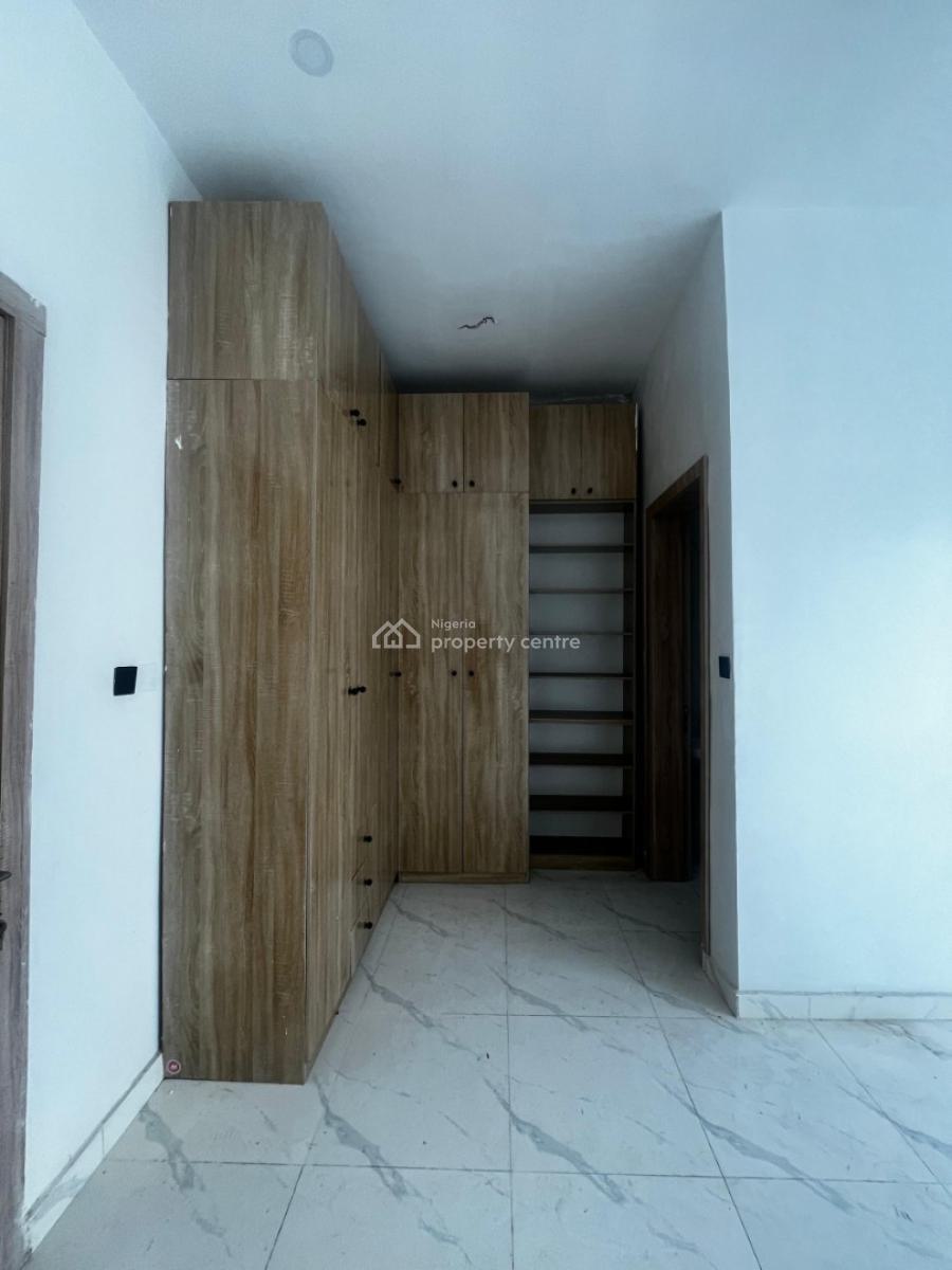 a 3 Bedroom Terrace House, Ikota, Ikota, Lekki, Lagos, Terraced Duplex for Sale