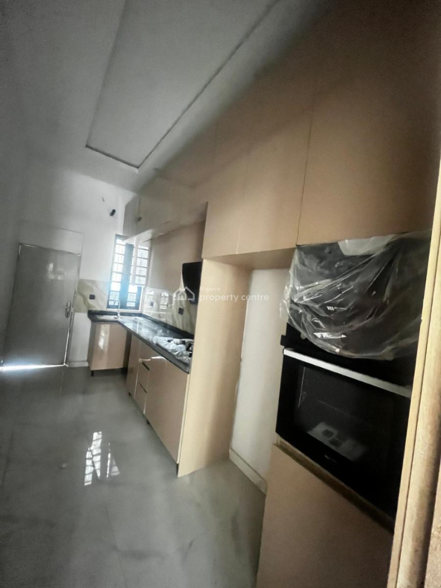 a 3 Bedroom Terrace House, Ikota, Ikota, Lekki, Lagos, Terraced Duplex for Sale