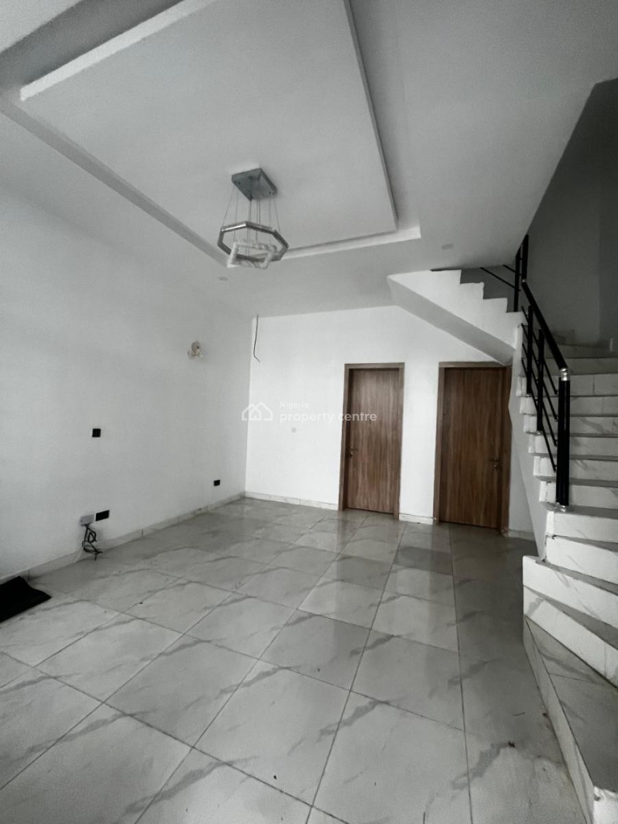 a 3 Bedroom Terrace House, Ikota, Ikota, Lekki, Lagos, Terraced Duplex for Sale