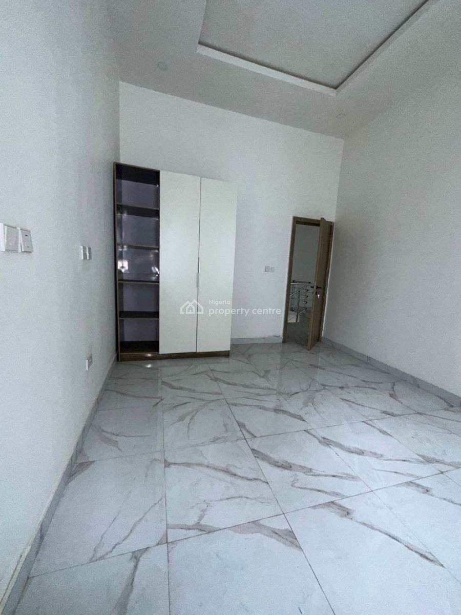 Classic 4 Bedroom Semi Detached Apartment, Chevron, Lekki, Lagos, Semi-detached Duplex for Sale