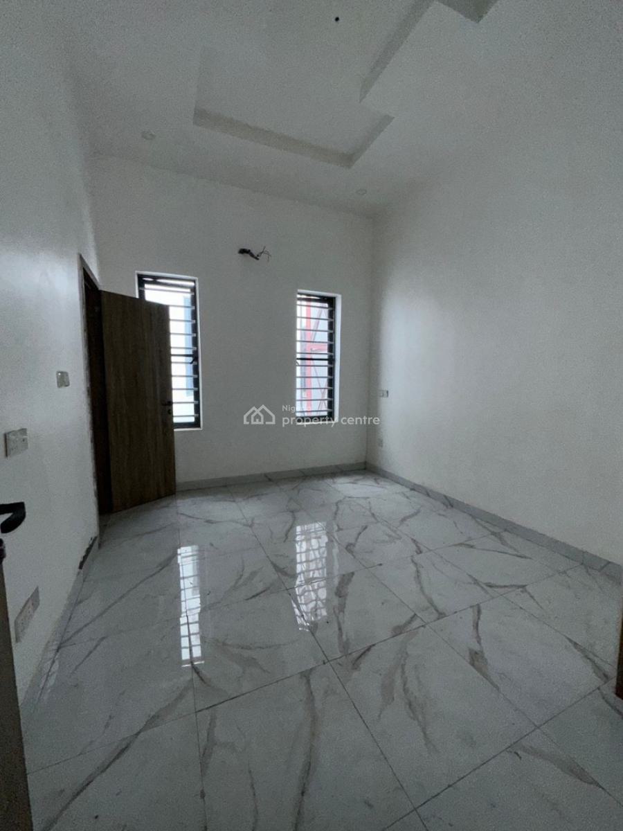 Classic 4 Bedroom Semi Detached Apartment, Chevron, Lekki, Lagos, Semi-detached Duplex for Sale