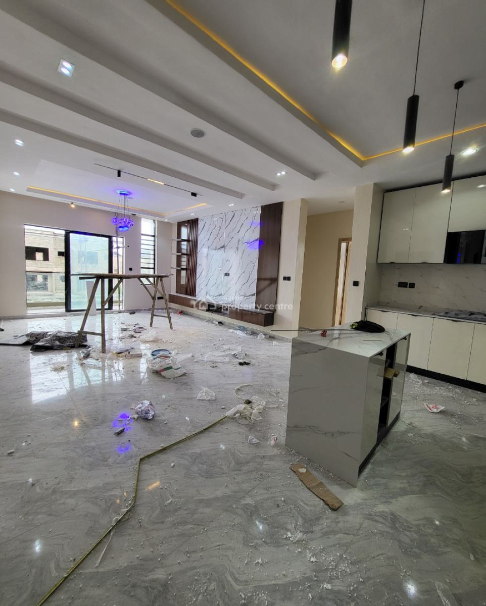 Lovely 2 Bedroom Apartment, Ikota Gra, Ikota, Lekki, Lagos, Flat / Apartment for Sale