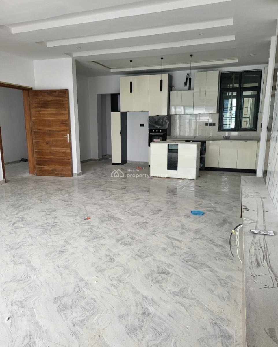 Lovely 2 Bedroom Apartment, Ikota Gra, Ikota, Lekki, Lagos, Flat / Apartment for Sale