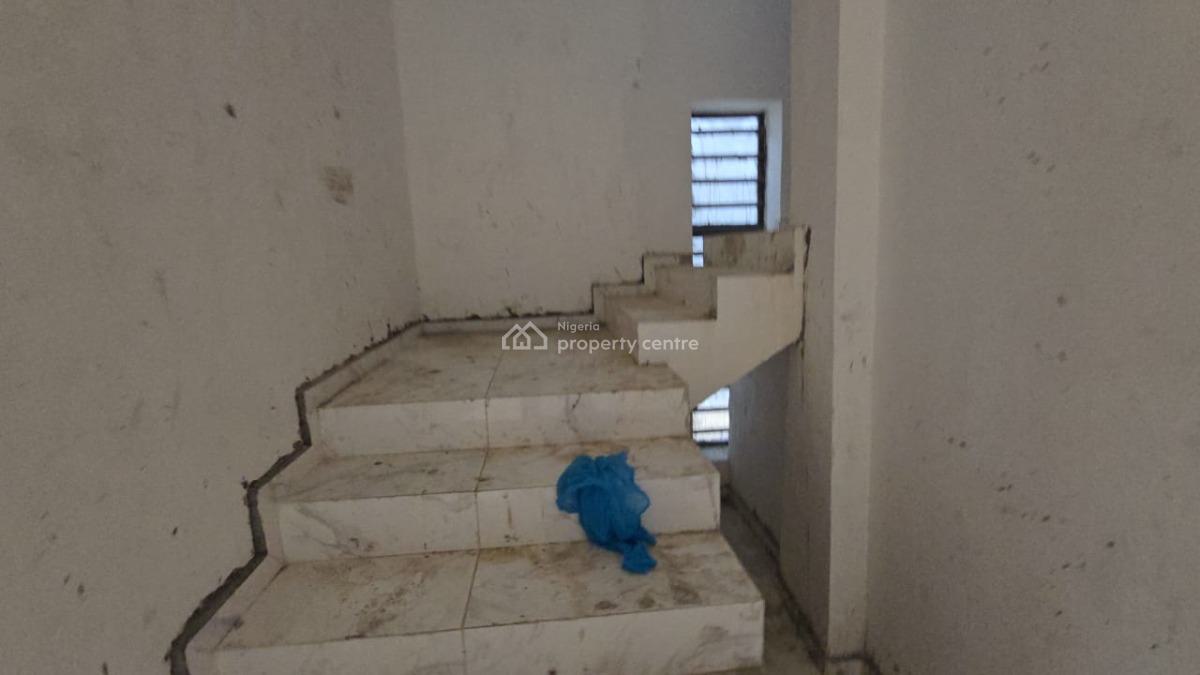 1 Unit of 3bedroom  Semi-detached with Bq, Ambience 2, Ajah, Lagos, Semi-detached Duplex for Sale