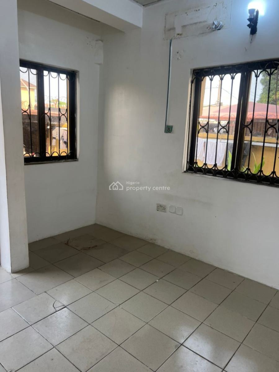 1 Bedroom Mini Flat, Lekki Phase 1, Lekki, Lagos, Mini Flat (room and Parlour) for Rent