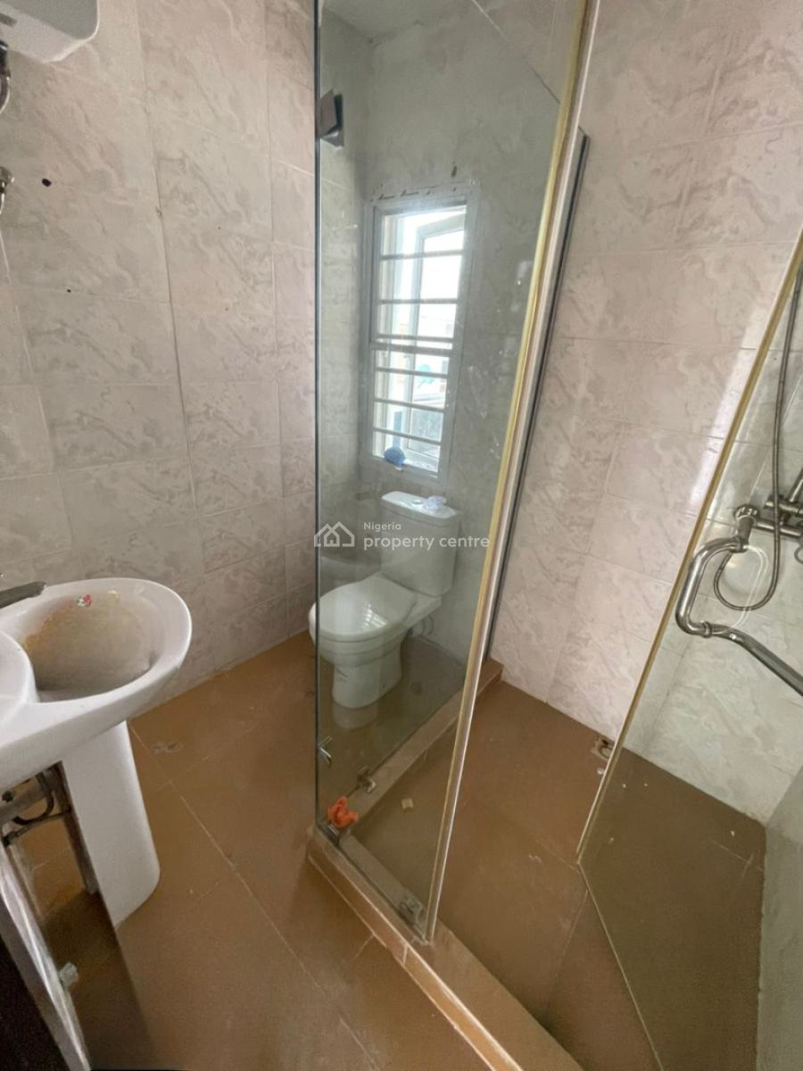Spacious 4-bedroom Penthouse, Coleman Nwafor Street, Off Orchid Road, Lekki, Lagos, Terraced Duplex for Rent