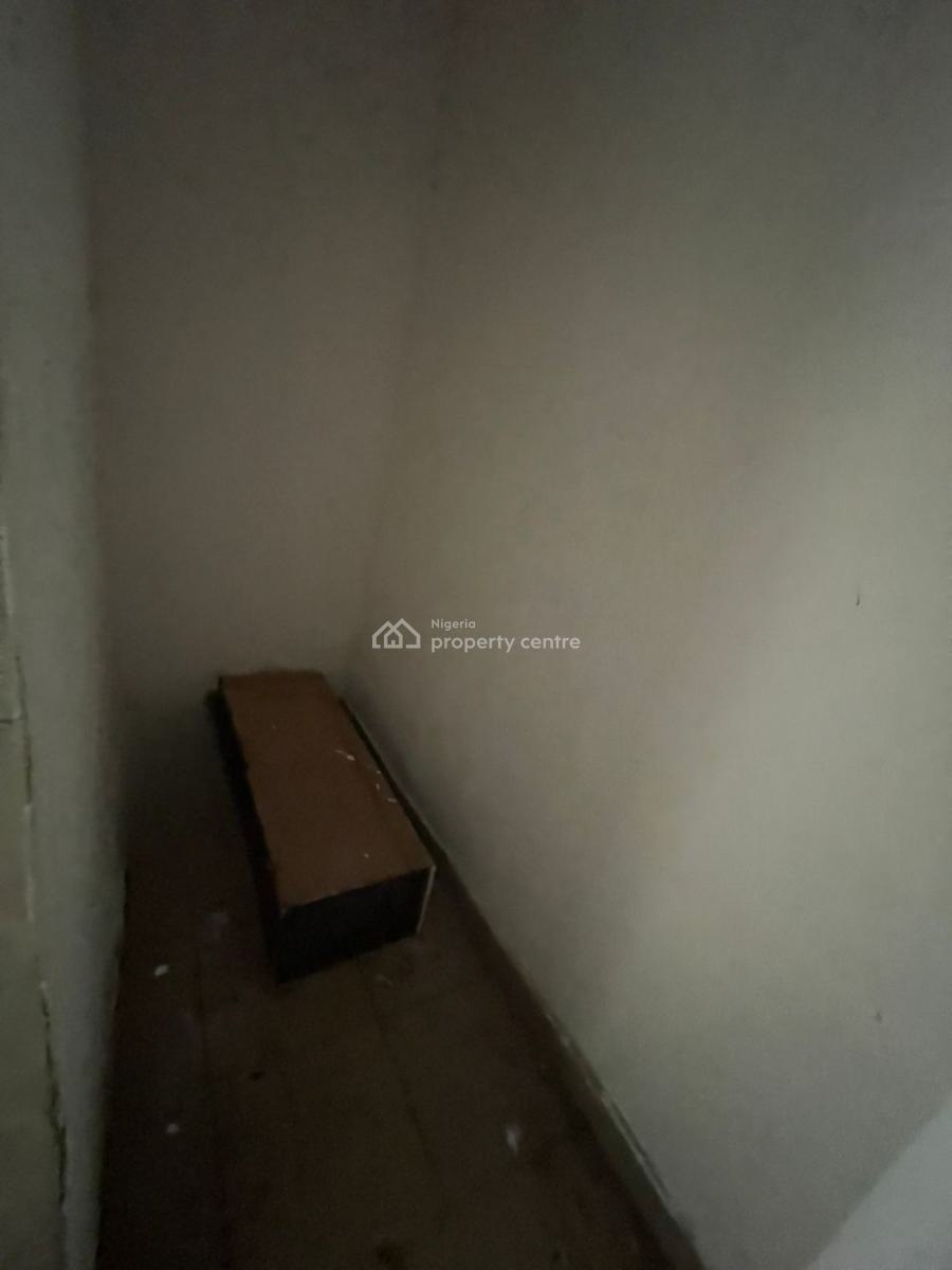 Spacious 4-bedroom Penthouse, Coleman Nwafor Street, Off Orchid Road, Lekki, Lagos, Terraced Duplex for Rent