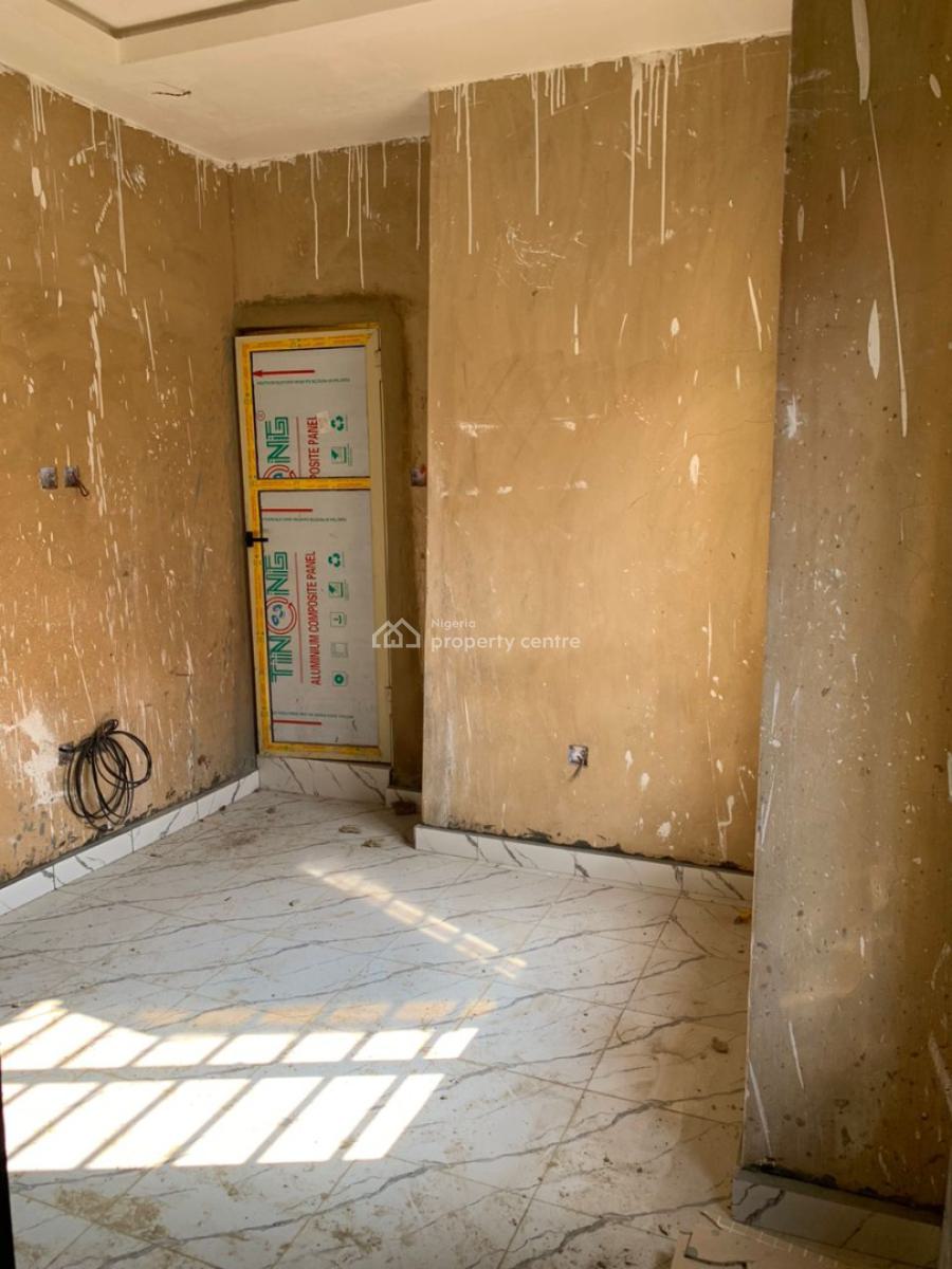 Standard 1 Bedroom Apartment, Gra Phase 1, Magodo, Lagos, Flat / Apartment for Rent
