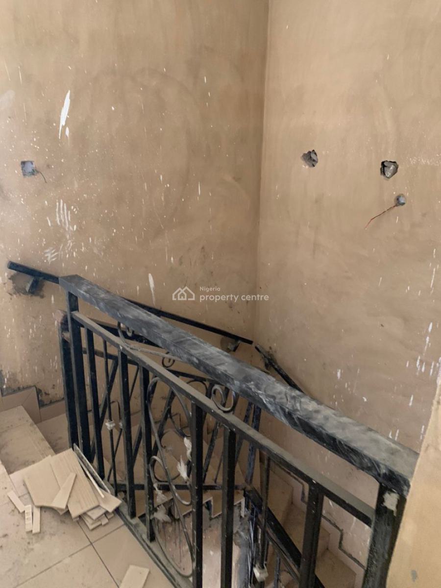 Standard 1 Bedroom Apartment, Gra Phase 1, Magodo, Lagos, Flat / Apartment for Rent