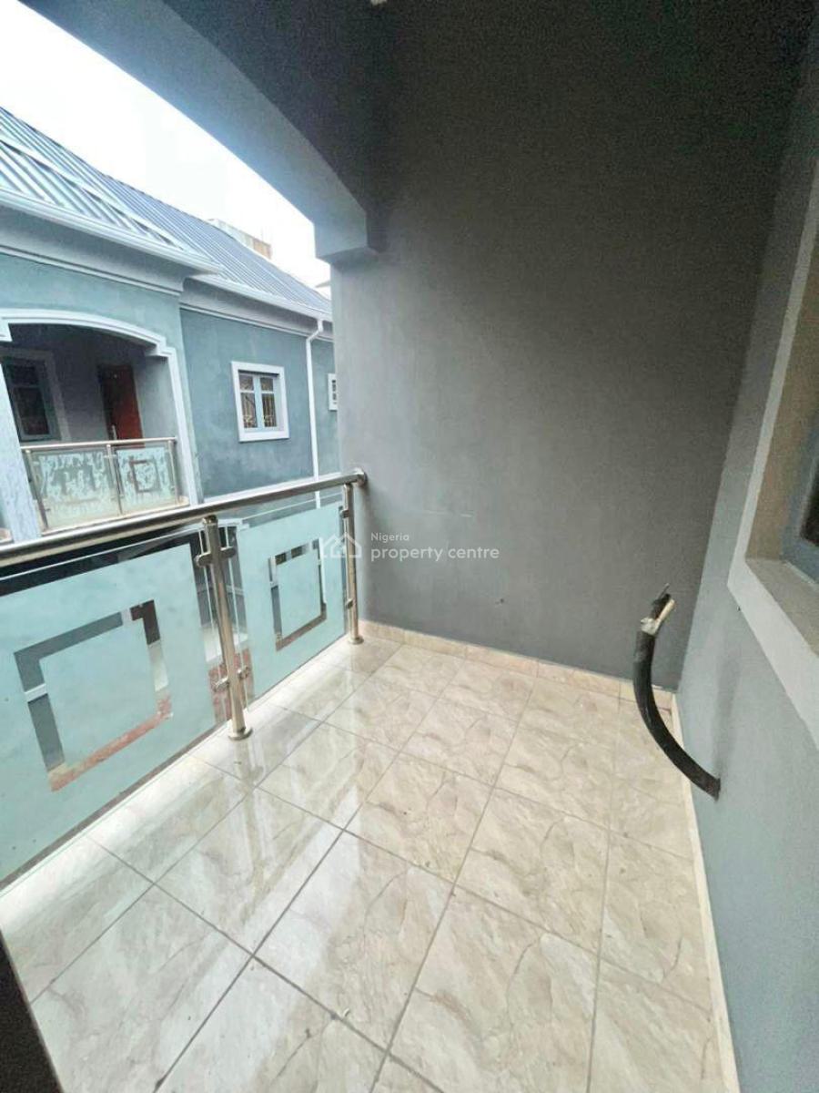 Standard and Massive Single Room in a Duplex (master Bedroom), Orchid Road, Lekki, Lagos, Self Contain (single Rooms) for Rent