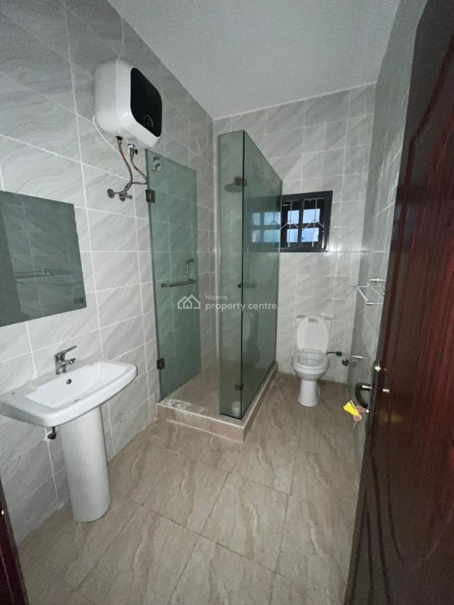 Standard and Massive Single Room in a Duplex (master Bedroom), Orchid Road, Lekki, Lagos, Self Contain (single Rooms) for Rent