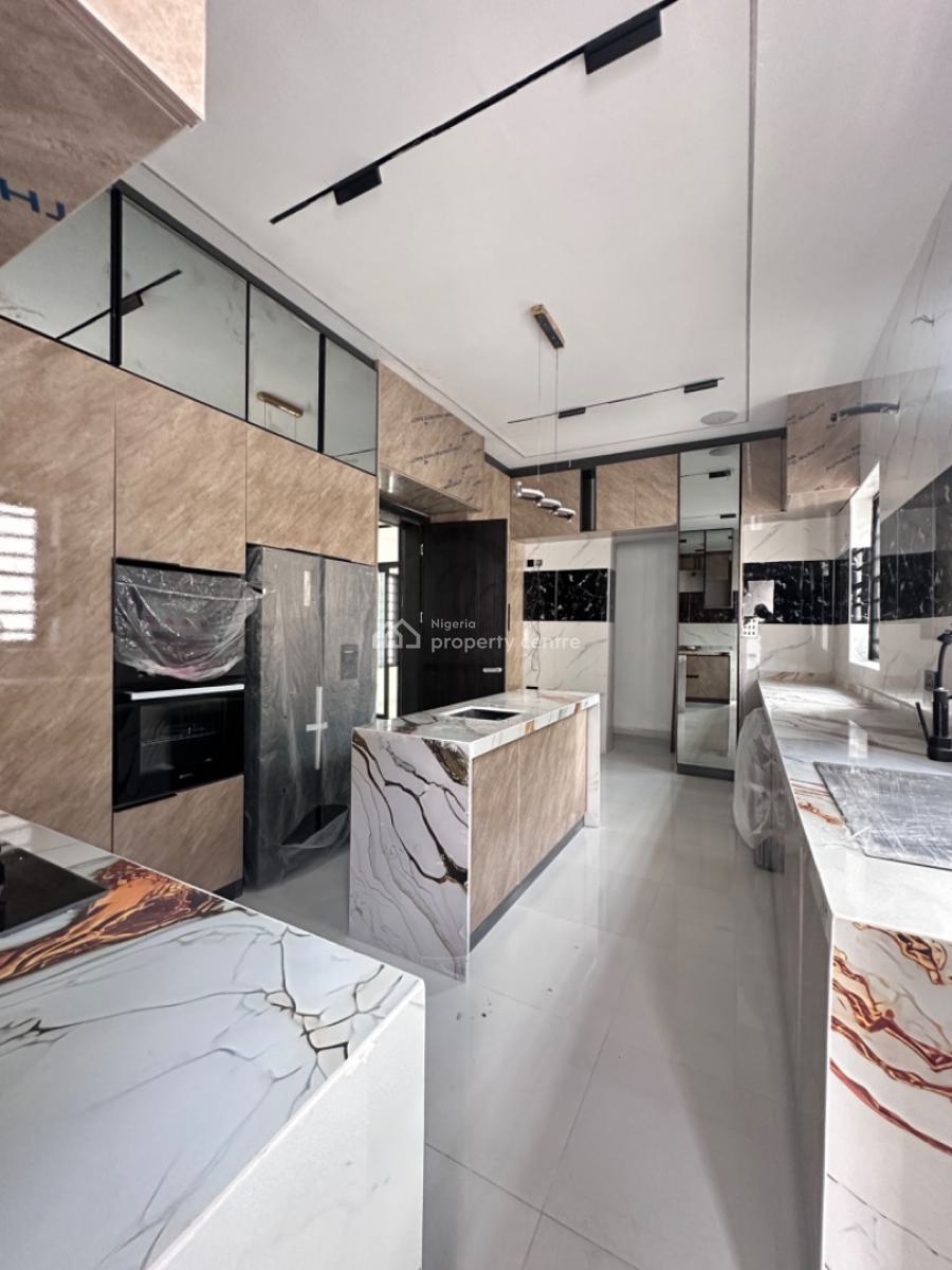 Massive 6bedroom House with an Indoor Pool, Chevron Estate, Lekki Phase 1, Lekki, Lagos, Detached Duplex for Sale