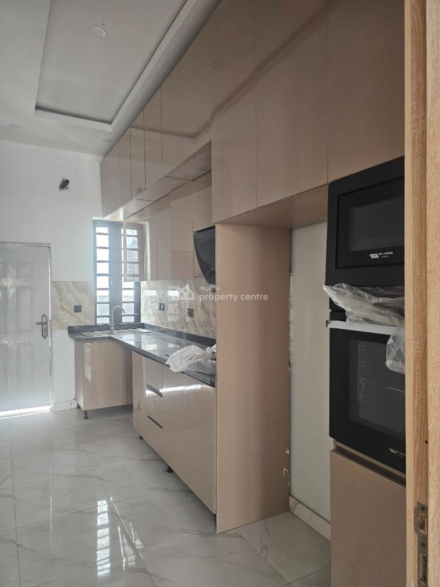 4 Bedrooms Terrace Duplex with Bq, Ikota Gra, Lekki, Lagos, Terraced Duplex for Sale