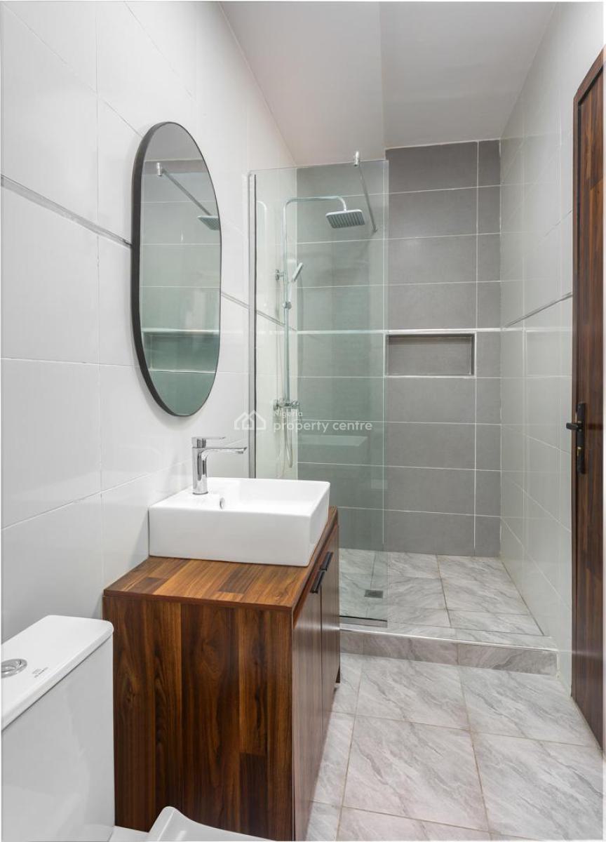 Luxury 3 Bedroom Available, Ikate Elegushi, Lekki, Lagos, Flat / Apartment Short Let
