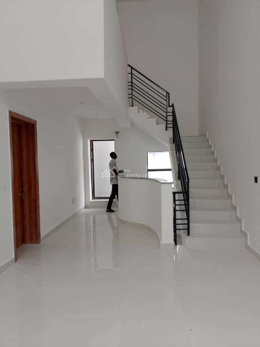 Four (4) Bedroom Semi Detached House with Bq, Lekki Phase 1, Lekki, Lagos, House for Rent