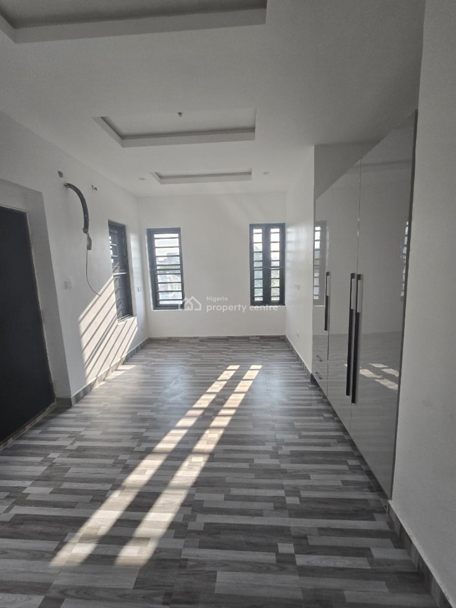 2 Bed Apartment in Ikate, Ikate, Lekki, Lagos, Flat / Apartment for Sale