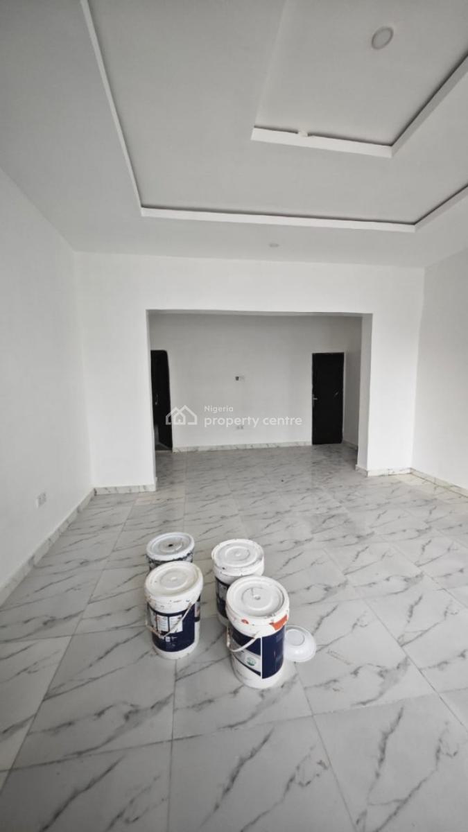 Beautiful Luxurious 2 Bedroom Apartment, in a Secured Call in Estate, Ibeju Lekki, Lagos, Flat / Apartment for Rent