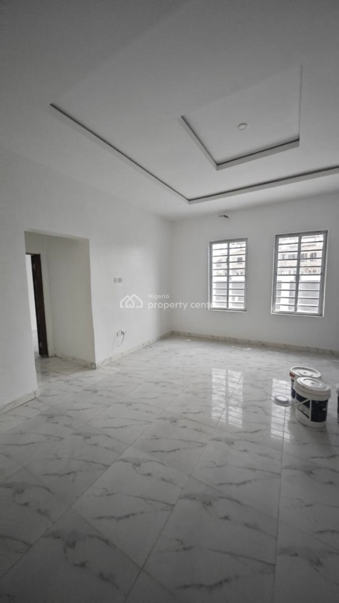 Beautiful Luxurious 2 Bedroom Apartment, in a Secured Call in Estate, Ibeju Lekki, Lagos, Flat / Apartment for Rent