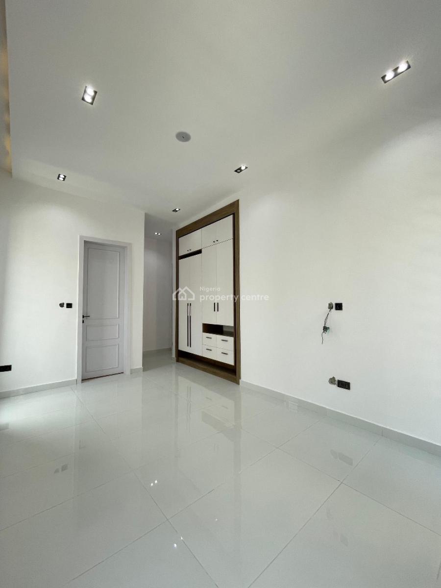 Stunning 5 Bedroom Duplex with a Pool, Cinema and Bq, Ikota, Lekki, Lagos, House for Sale