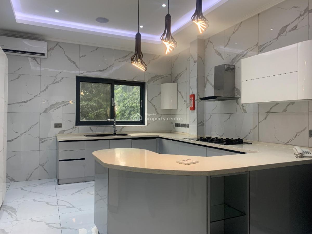 5 Bedroom Maisonette with a Room Bq, Ikoyi, Lagos, House for Rent