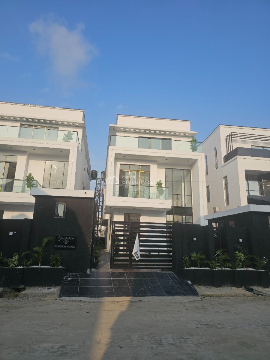 5 Bedrooms Detached Duplex with Bq, Ikota Gra, Lekki, Lagos, Detached Duplex for Sale