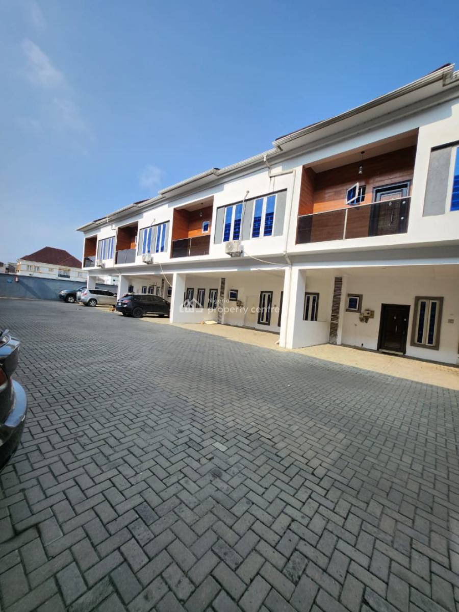 Master Bedroom Shared Apartment in Orchid Road, Off Orchid Road, Lekki, Lagos, Self Contain (single Rooms) for Rent