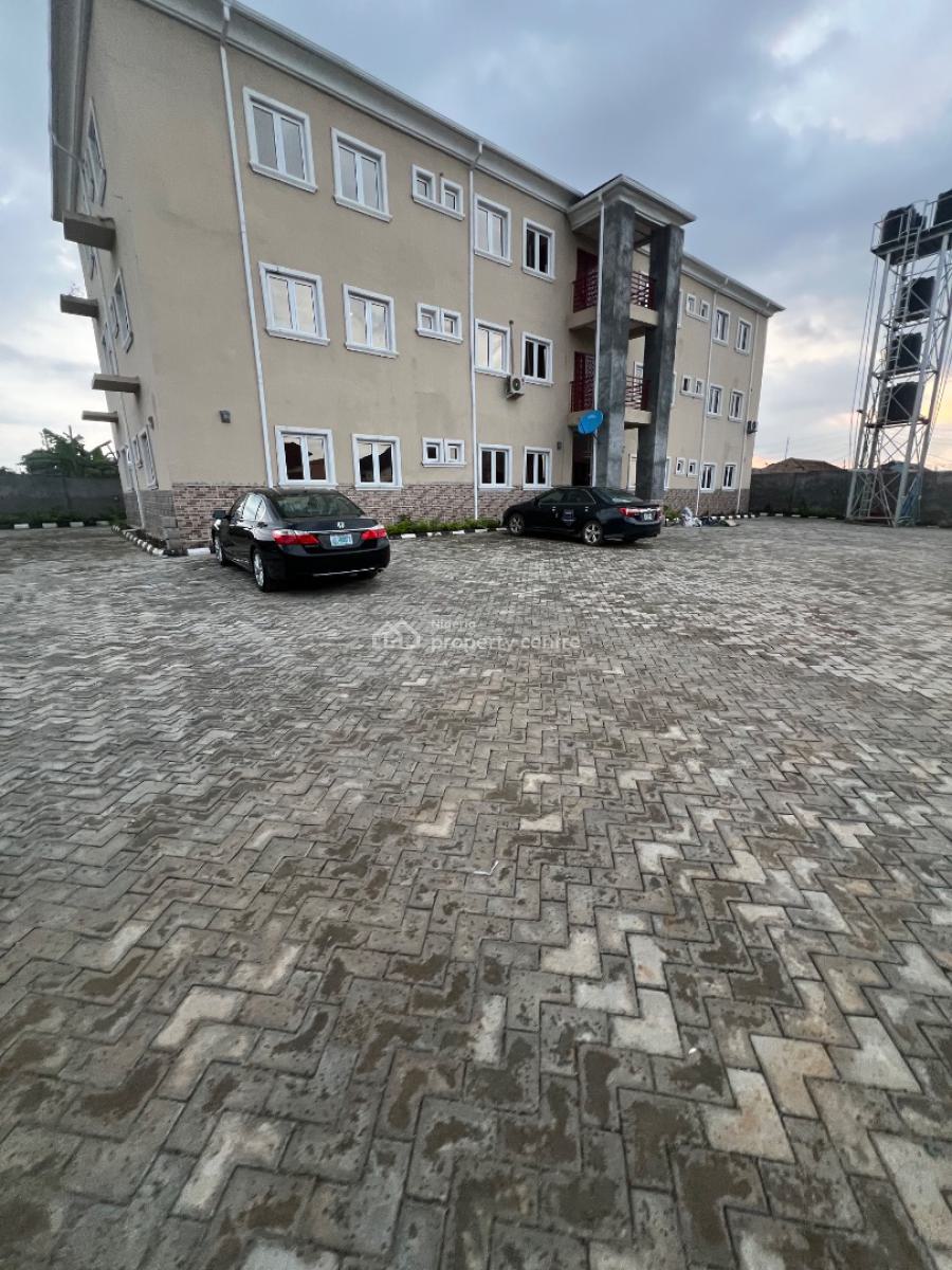 Nice 3 Bedroom Flat , Big Compound, 2nd and Ground Floor Available, By Bon Hotel, Tarred Rd, Jahi, Abuja, Flat / Apartment for Rent