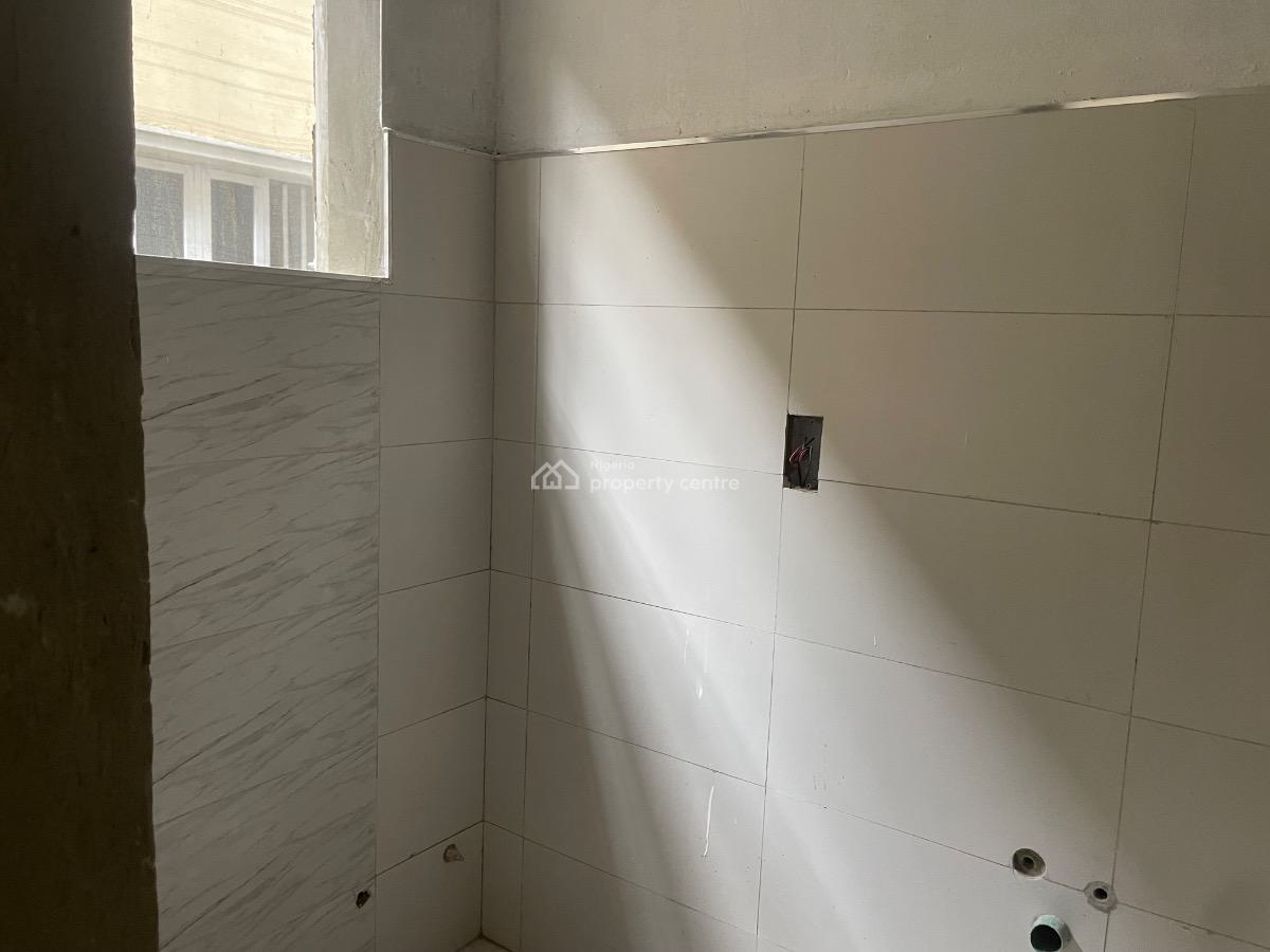 1 Bedroom Apartment in a Secured Area, Oral Estate, By 2nd Toll Gate, Lekki Expressway, Lekki, Lagos, Mini Flat (room and Parlour) for Sale
