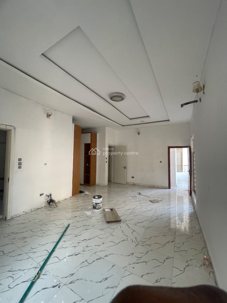 Spacious 5 Bedroom Fully Detached House with Bq, Orchid Road, Lekki, Lagos, Detached Duplex for Rent