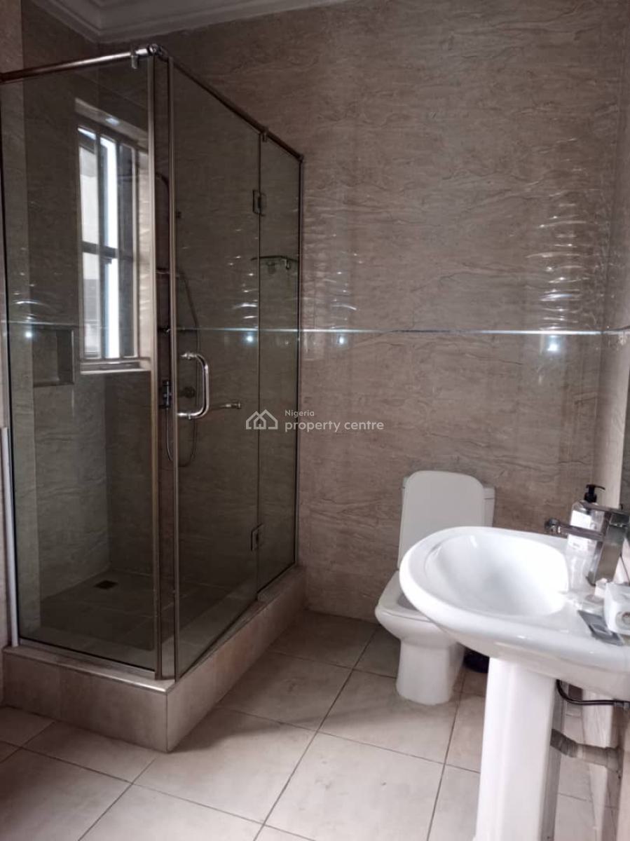 Fully Serviced 3 Bedroom Apartment with Bq, Pool, Gym, Elevator, Right Hand Side, Lekki, Lagos, Semi-detached Duplex for Rent