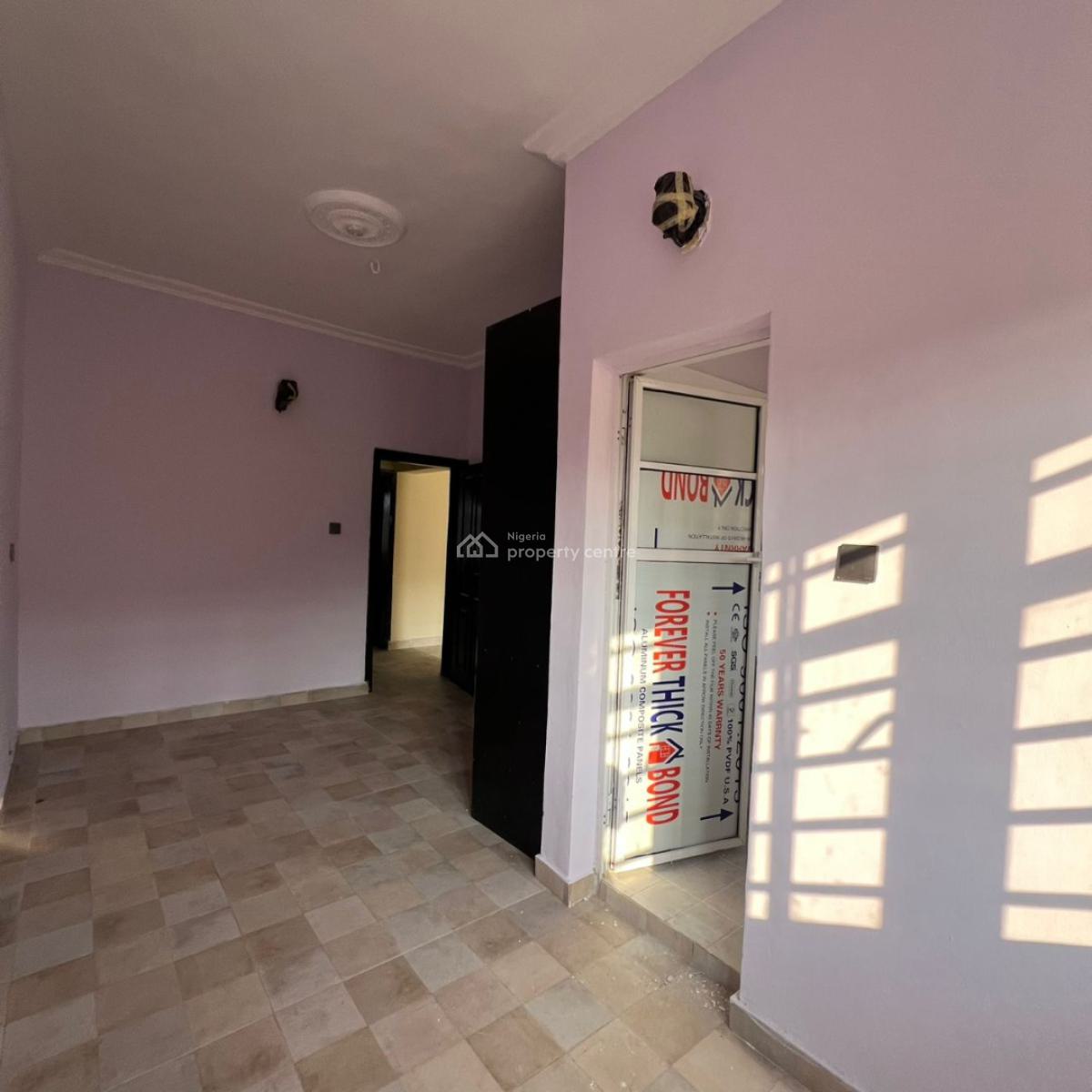 2 Bedrooms Apartment with Storage Room, Ajah, Lagos, Flat / Apartment for Rent