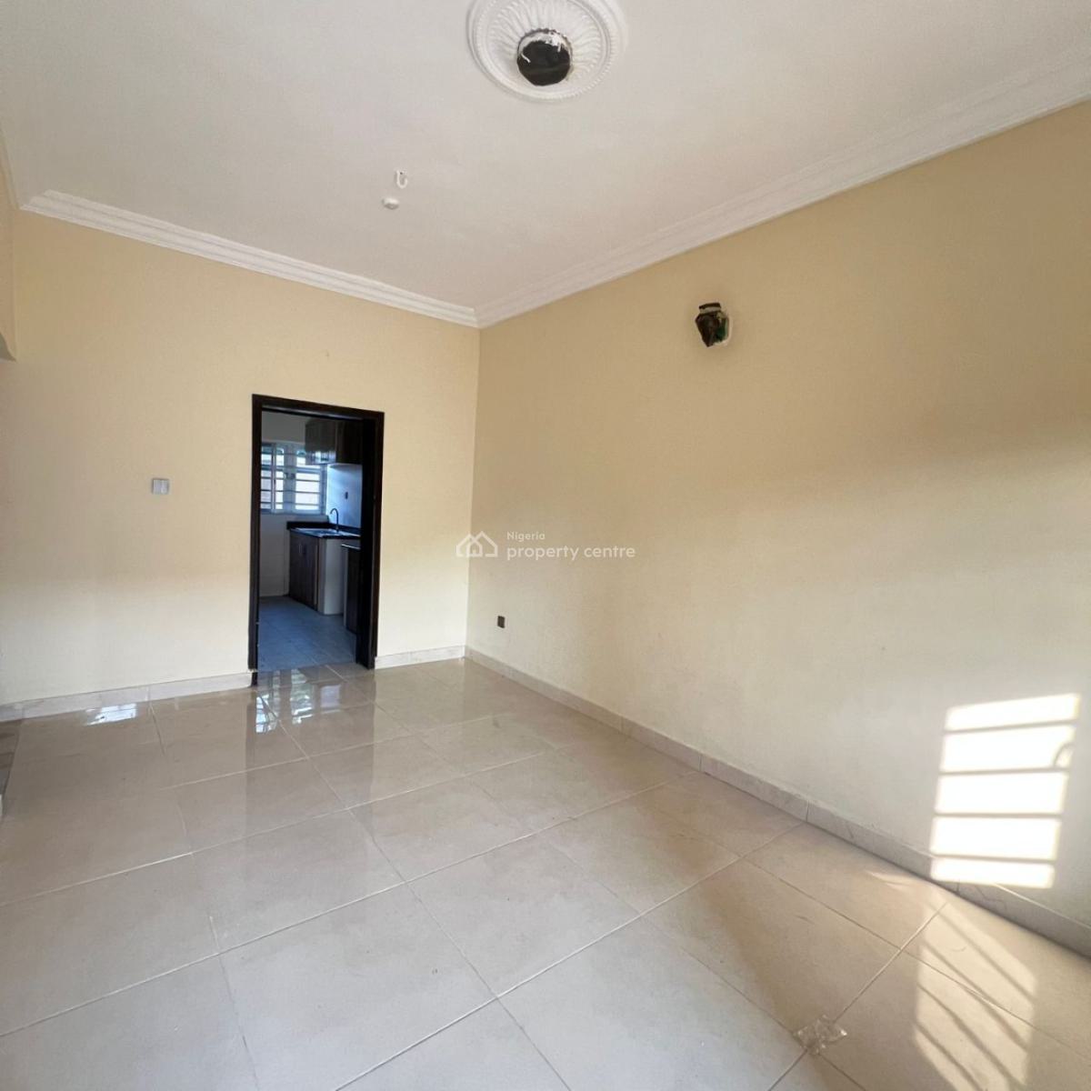 2 Bedrooms Apartment with Storage Room, Ajah, Lagos, Flat / Apartment for Rent