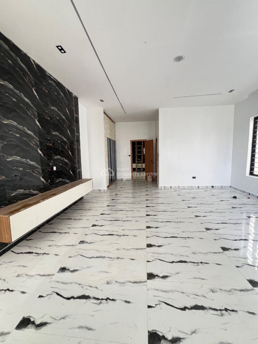 Very Spacious Luxurious Five Bedrooms Detached with Swim Pool, Chevron, Lekki Phase 1, Lekki, Lagos, Detached Duplex for Sale