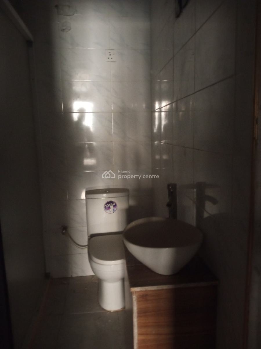 Commercial Space Upstairs Directly Facing The Road, Ado, Ajah, Lagos, Office Space for Rent