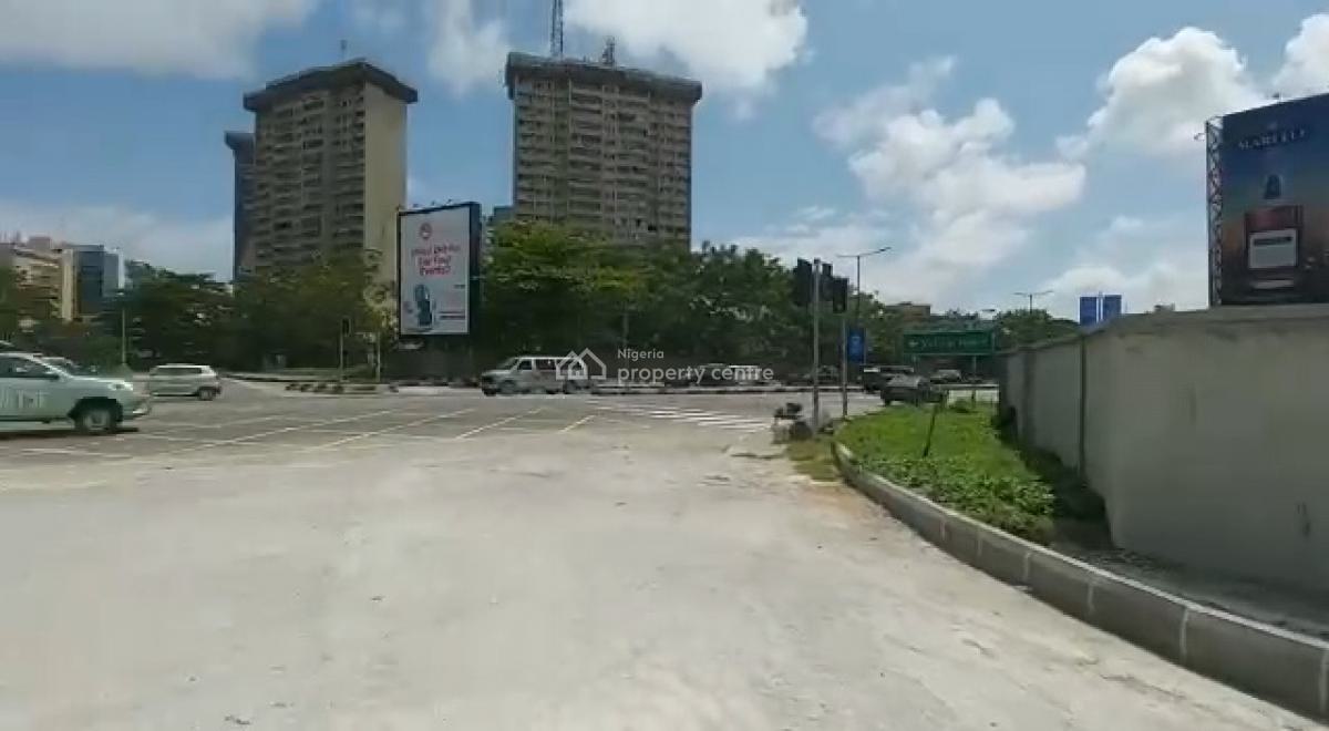 Waterfront Land Measured at 4300sq, Victoria Island (vi), Lagos, Commercial Land for Sale