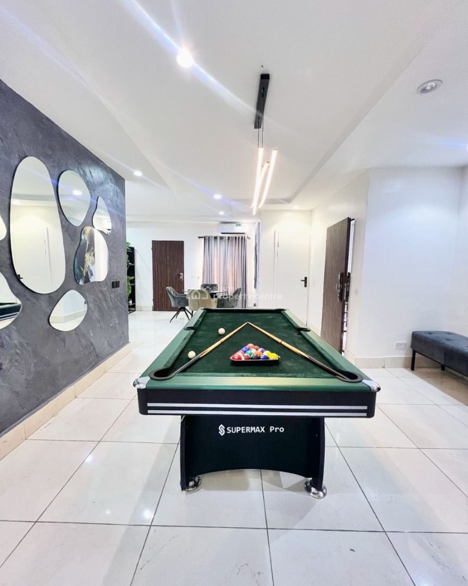 Spacious Furnished 2 Bedroom Flat, Lekki Phase 1, Lekki, Lagos, Flat / Apartment for Rent
