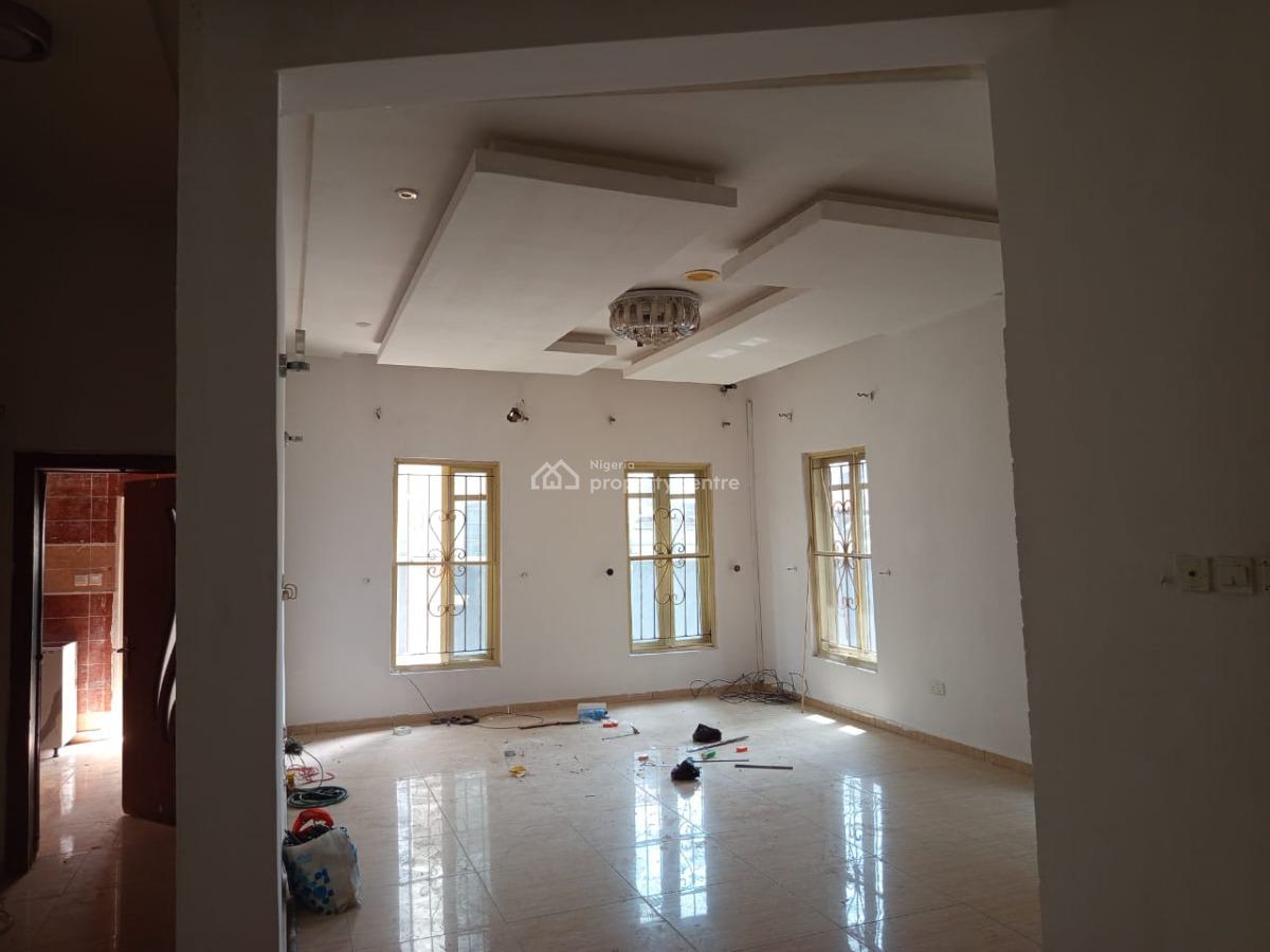 Spacious 5 Bedroom Detached Duplex with 1 Bq, Chevron Estate, Lekki, Lagos, Detached Duplex for Sale