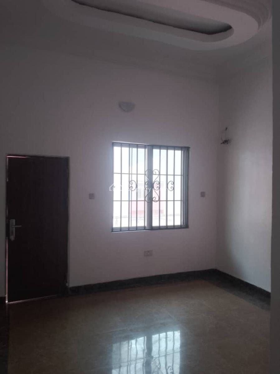 Spacious 5 Bedroom Detached Duplex with 1bq, Chevron Drive Estate, Lekki, Lagos, Detached Duplex for Rent