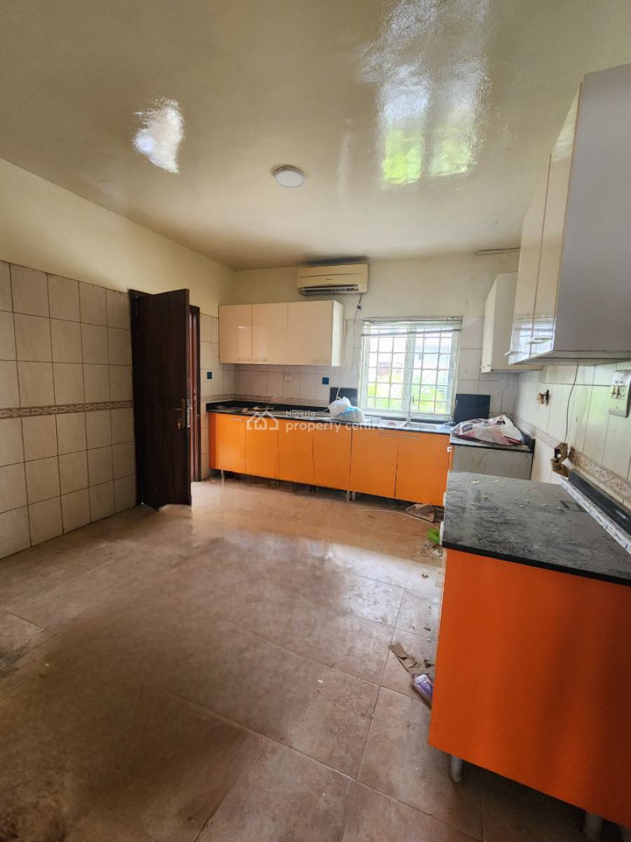 Spacious 3 Bedroom Terrace Duplex with Bq, Queens Drive Road, Old Ikoyi, Ikoyi, Lagos, Terraced Duplex for Rent