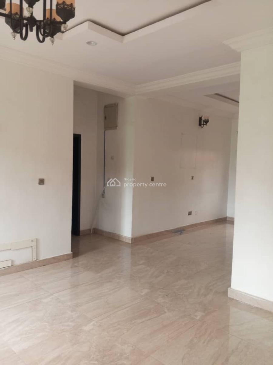 Decent 3 Bedroom Flat, Gra, Ogudu, Lagos, Flat / Apartment for Rent