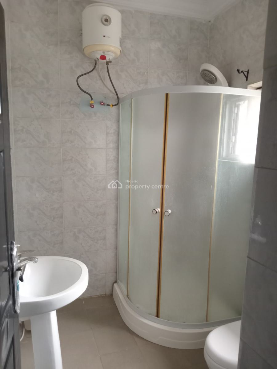 a Very Good Spacious 3 Bedroom Flat, Wuye, Abuja, Flat / Apartment for Rent