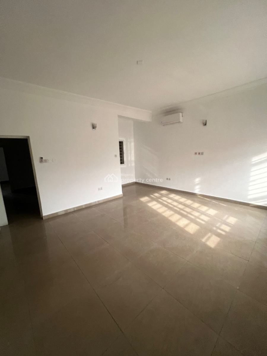 Fully Serviced 5 Bedroom Terrace Duplex with Bq, with Generator, Fully Tarred Road, Mabushi, Abuja, Detached Duplex for Rent