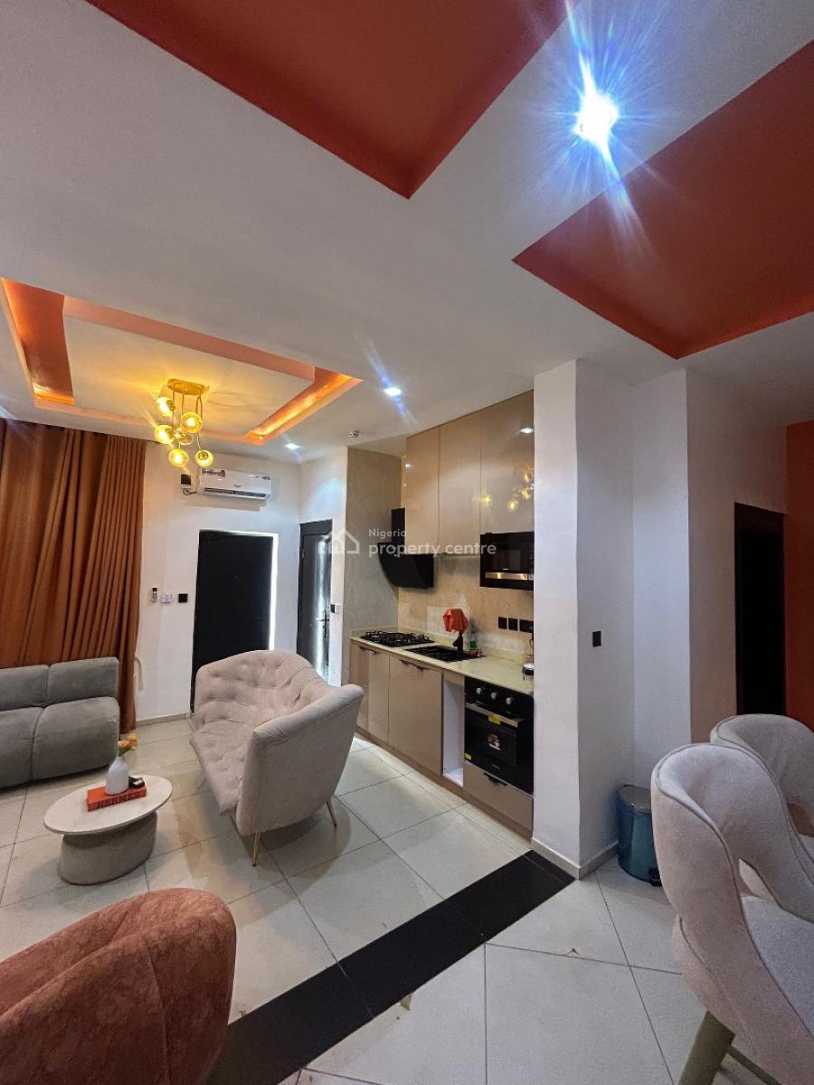 1 Bedroom Apartment with Swimming Pool in a Gated Estate., Lekki Phase 1, Lekki, Lagos, Flat / Apartment Short Let