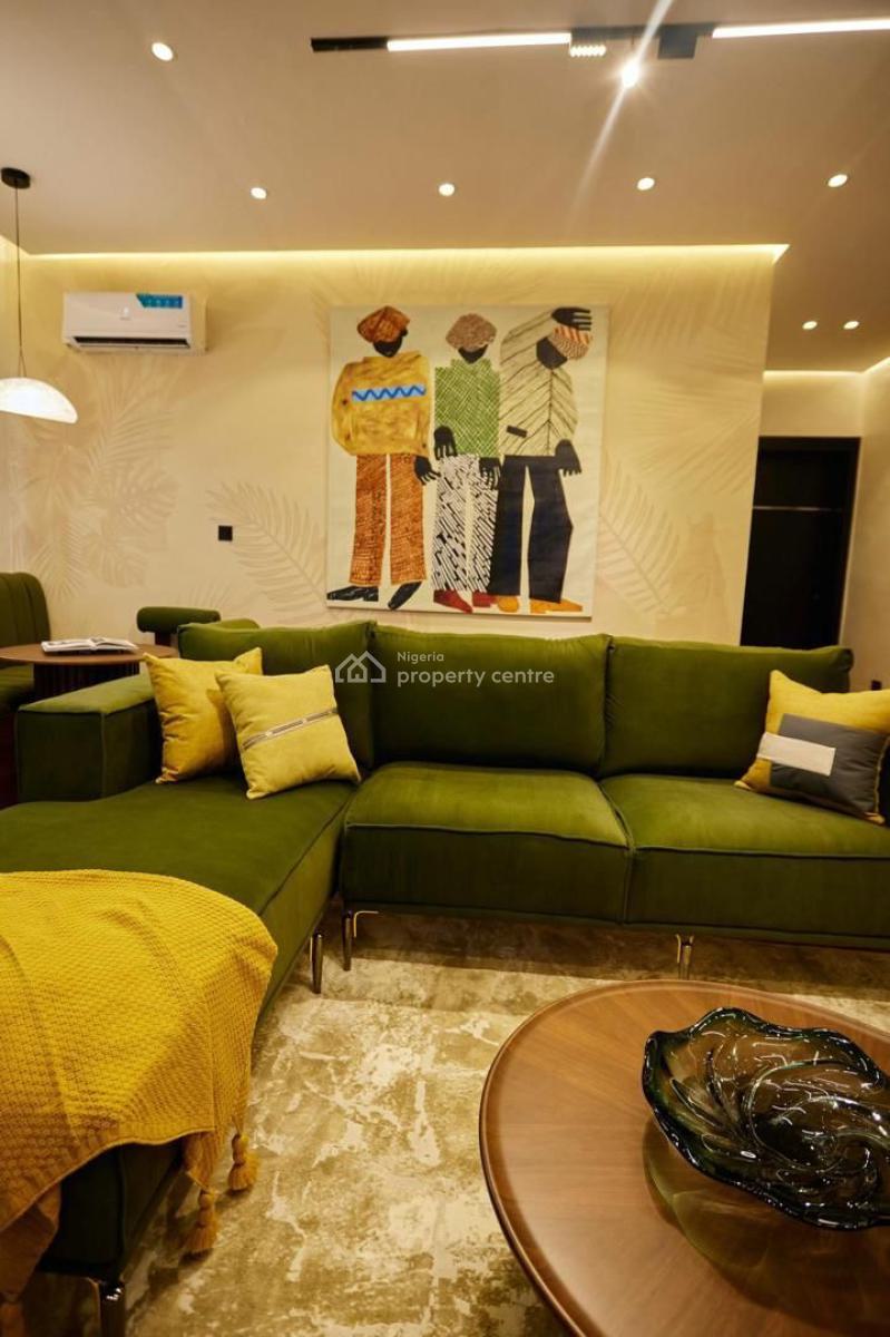 Tastefully Furnished 2 Bedroom Apartment with Pool and Gym Now Availab, Lekki Phase 1, Lekki, Lagos, Flat / Apartment Short Let